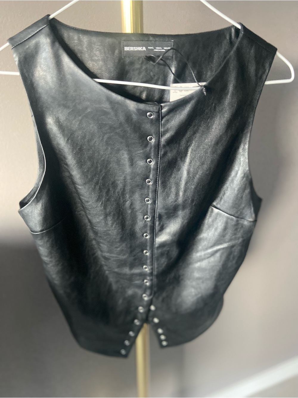 Bershka Black Faux super soft Leather Snap-Front Vest - Picture 2 of 7